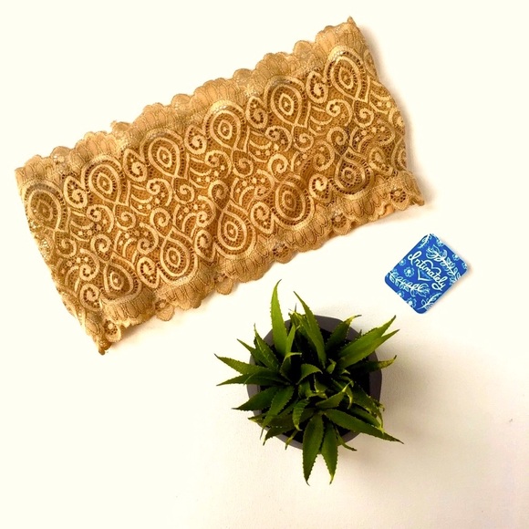 New Free People Nude Lace Bralette - Picture 2 of 5